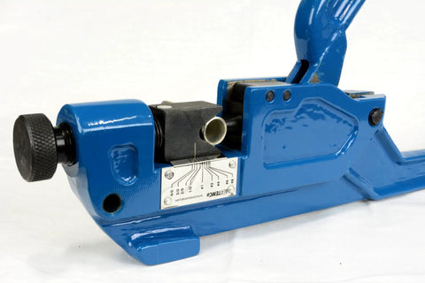 Rugged Dieless Lug Crimp Tool For 8 AWG To 4/0 Cables QuickAdjust Battery And Welder Lugs No Die Needed Black Oxide Ram
