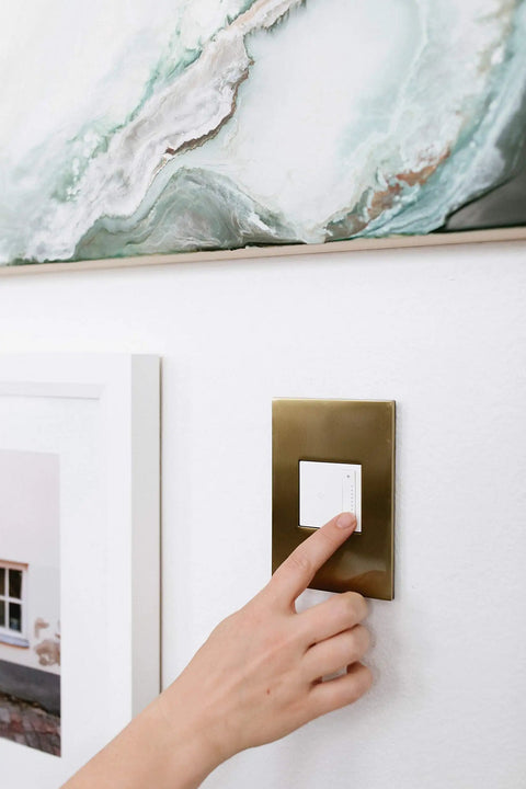 SofTap Dimmer Switch For Home Lighting, 3 Way Ready, White Finish, Single Pole Or Multi Location Use, Tru Universal Dimming For Incandescent, LED, CFL, Halogen, ELV And MLV Loads, 6W To 700W Max