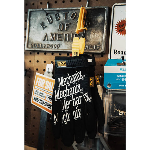 Belt Glove Clips For Easy Access Nonconductive Detachable Anti Snap Design keeps gloves handy on workbench.