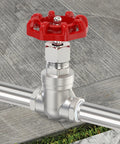 304 Stainless Steel Gate Valve 3/4 Inch NPT Female With Wheel Handle installed on pipe for water oil gas