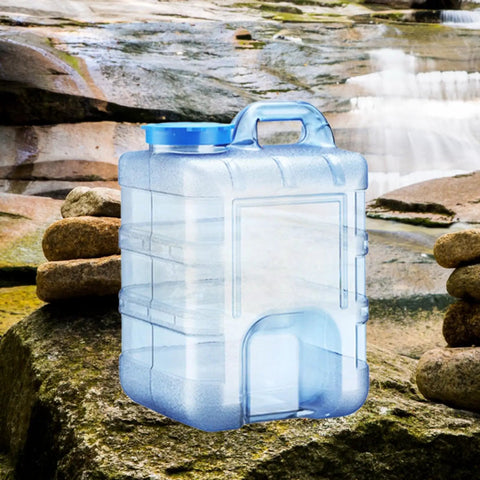 Camping Water Jug With Lid 20L Easy Pour Handle And Wide Mouth Large Opening Portable Water Storage Carrier outdoors on rocks