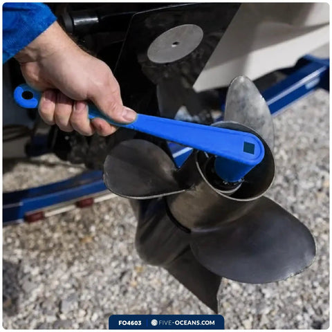 Floating Prop Wrench For 1 1/16 Inch Propeller Nuts, Outboard And Stern Drive Marine Tool With 9/16 Inch Garboard Drain Plug Socket, Grab-And-Go Easy-Grip Lightweight Non-Corrosive Resin, Ideal For Pontoon, Sport And Fishing Boats