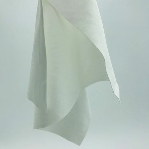 AAWipes cleanroom cloth wipe, white polyester, 9x9 in, lint-free