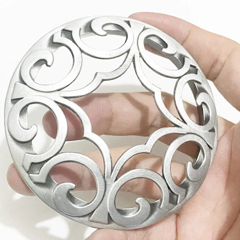 Sleek Silver Candle Jar Covers, Metallic Sleeves That Block Dust And Fingerprints While Encouraging An Even Melt Pool, intricate design.