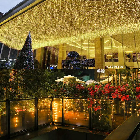 Solar Icicle String Lights 36 Ft 264 LEDs Waterproof Weatherproof Extendable Curtain Lights No Fuss Easy Setup Warm White