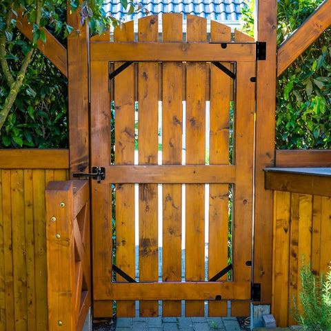 No Sag Gate Frame Kit With Heavy Duty Corner Brackets And Hinges For Wood Fences, Corrals, And Windows, Gate Hardware That Keeps Gates Level, Easy Install With Screws, Pull Ring, And Instructions