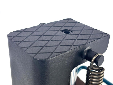 Close-up of the Heavy Duty Toe Jack Hydraulic Floor Lift For Containers And Machinery, 5 To 10 Ton Capacity, Ultra Low 0.875 Inch Clearance