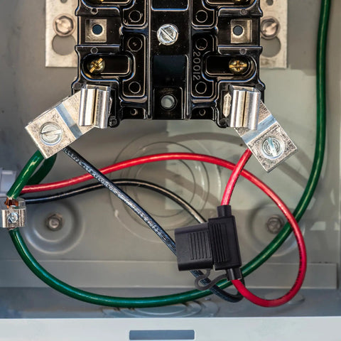 12V Inline Fuse Holders With 18 AWG Circuit Wire And 10A Blade Fuses, solid copper terminals in wiring setup.