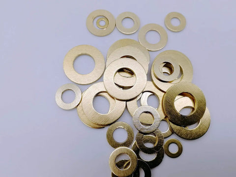 Brass Flat Washer Set 360 Pcs Assortment Kit M2 M2.5 M3 M4 M5 M6 M8 M10 With 0.4 To 1.2 mm Thickness, Perfect For Outdoor Humid Environments, Marine Hardware, Motors, Cylinders And Valves. Brass flat washers assorted sizes
