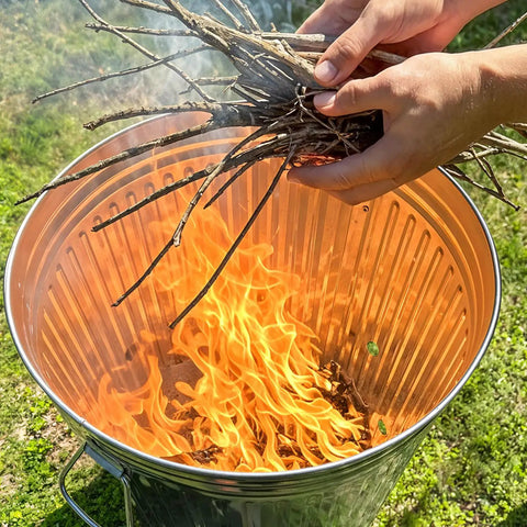 Outdoor 20 Gallon Burn Barrel for Backyard Burning Trash Leaves and Paper Galvanized Steel Metal Burn Can Cage Bin with Lid