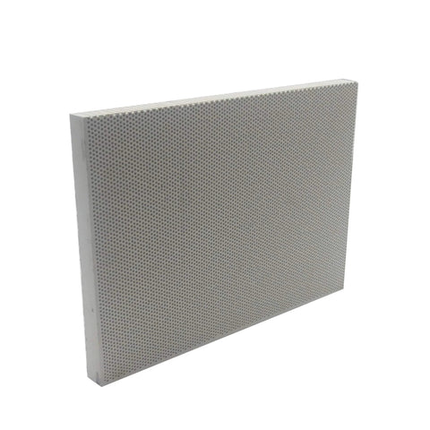 Ceramic square heat-resistant plate with honeycomb perforations for barbecue oven use, 7.8 x 5.59 in