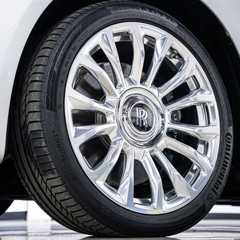 Close-up of a shiny car wheel showcasing the use of Rim EVO 30ml Ceramic Wheel Coating Kit For Rims High Heat Resistant Up To 1400F.