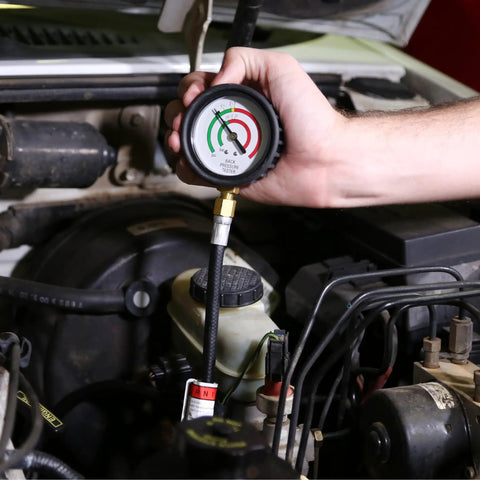 Exhaust Back Pressure Tester And Gauge Kit With Oxygen Sensor Adapters for Accurate Psi and Bar Readings in car engine