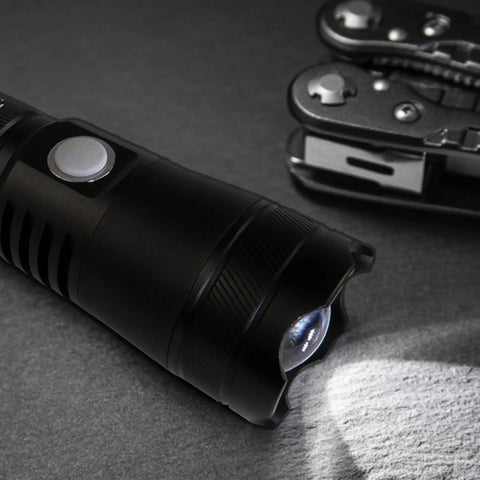 Beefy 1000 Lumen Rechargeable LED Tactical Flashlight With 1640 Feet Range Adjustable Beam Dual Modes XML Cree LEDs