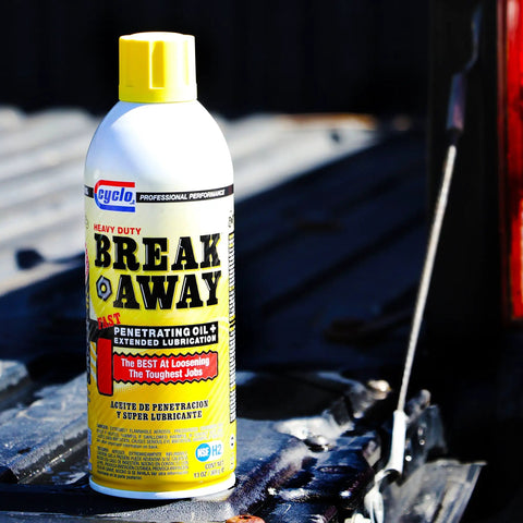 Breakaway Fast Penetrating Oil For Rusted Joints And Bolts, Heavy Duty Penetrant And Lubricant can on a truck bed