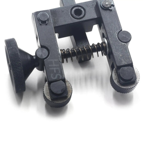 Adjustable Knurling Tool Holder With Six Wheels For Mini Lathes 0 To 2 Inch Capacity Built Tough Carbon Steel Frame With CR15 Knurl Wheels 0.8mm 1.2mm And 1.8mm No Fuss Setup And Reliable Performance close-up view of carbon steel frame with six CR15 knurl wheels.