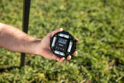 Moulrie All-In-One Ii Wireless Deer Feeder Kit With Bluetooth App Control Remote Monitoring From 300 Feet Cellular Connectivity For Edge 3 Cameras Smart Hunting Gear And Wildlife Attractant Dispenser Solution