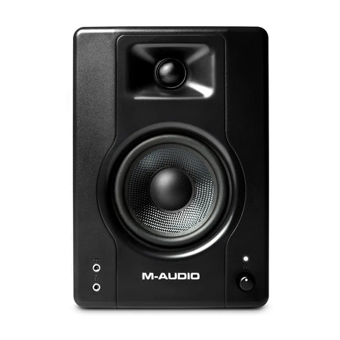 Zero Latency Wired 4.5 Inch Studio Monitors And PC Speakers for Recording and Multimedia. Front view with Kevlar woofer.