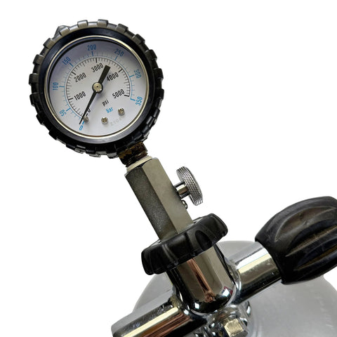 Front-view scuba tank pressure gauge mounted on valve; stainless steel dial with black ribbed bezel, 0–5000 psi (350 bar)