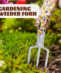 Three-Prong Fish Fork Beefed-Up Heavy Duty Steel Garden Tool For Fishing And Harvesting ergonomic handle in soil