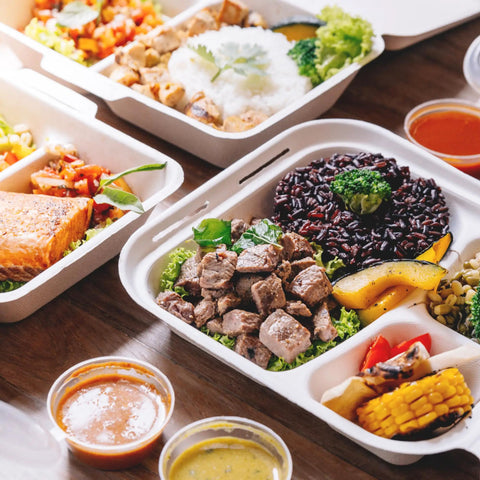 Eight By Eight Inch Compostable Clamshell Containers Pack Of Fifty Biodegradable Sugarcane To Go Boxes with meals in sections