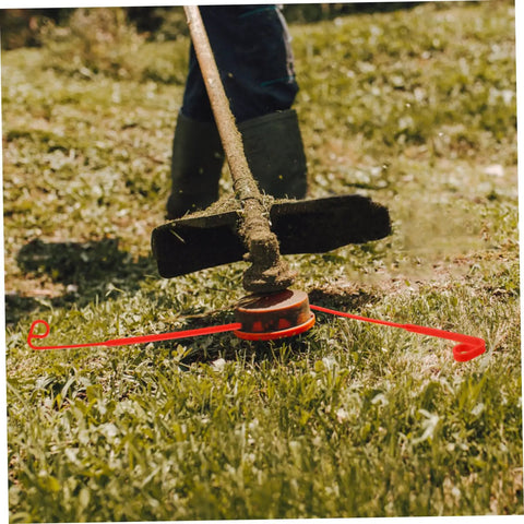 20 Pack Durable Plastic Grass Mower Blades Replacement for Lawn Care and Garden Jobs used in a weeding machine outdoors