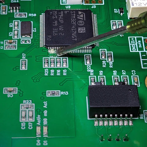 Soldering PCB with FN231 Top Notch Pro Grade No Clean Soldering Flux Gel RMA ROL0 for Electronics Repair and Soldering