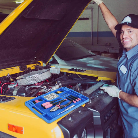 Blue Silicone Tool Tray For Auto Repairs Flexible Magnetic Tool Holder With Small Parts Tray on car hood during maintenance