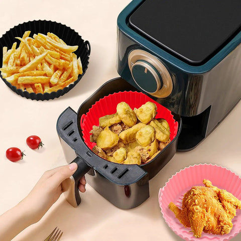 Reusable Silicone Air Fryer Liners Set Of 3, 8.5 Inch Round Basket Liners with cooked food in air fryer