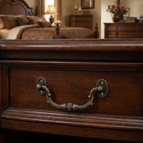 Antique Style Jewelry Box Hardware Kit With Hinges Latch And Padlock Key for DIY, featuring classic handle detail on wood.