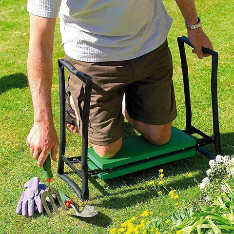 Man using 2-In-1 Garden Kneeler Seat With Tool Bags, Portable Stool And Kneeling Bench Flip Over Design For Weeding And Pruning