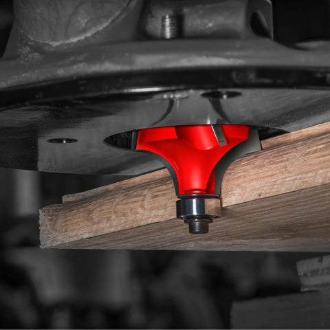 Seven Eighths Inch Radius Rounding Over Router Bit With Half Inch Shank Quadra-Cut Carbide for Molding in action on wood