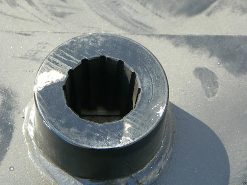 Beefed Up Stump Jumper Attachment For 40HP Mowers With 13.5 Inch Bolt Hole Centers, 22.5 Inch Diameter, 1.75 Inch Tall Pan, Heavy Duty 3/4 X 3 Inch Mount, 1/8 Inch Dished Pan, Ready Bolt Hub Weld, close-up of splined hub