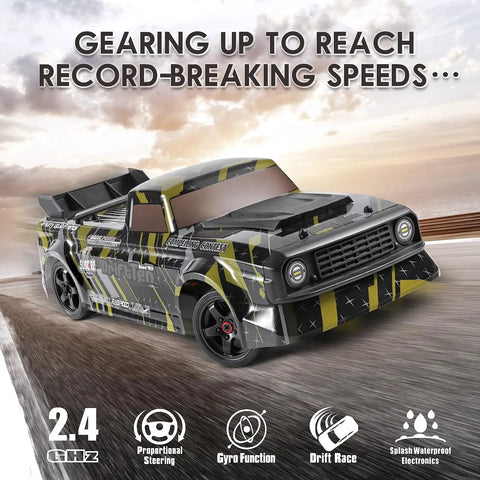 1/18 Scale Drift RC Car With Gyro And 2.4GHz Remote 28 KmH Top Speed RTR 4x4 Electric Vehicle Dual Battery Pack on race track