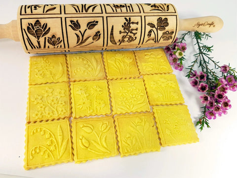 Spring Flowers Embossing Rolling Pin With 16 Floral Squares For Dough And Clay, Deep Pattern Beech Wood Roller for embossed cookies