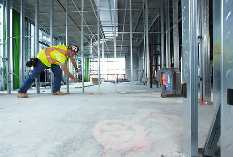 Green Beam Self Leveling Alignment Laser Pro Grade With Plumb And Level Point Projection in construction site