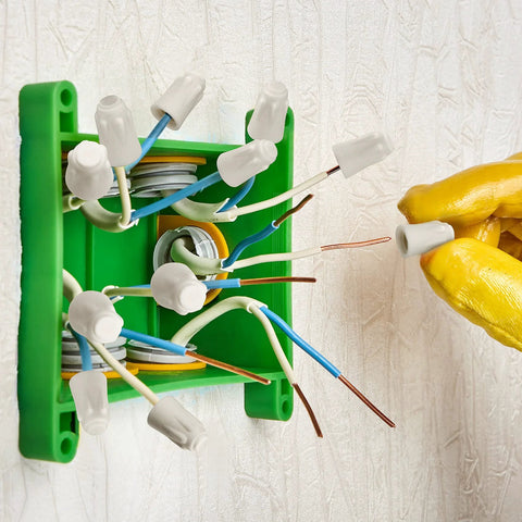 Amazon ANCIRS ceramic wire connectors, 40-pack, 22-14 AWG, green junction box with blue/white wires
