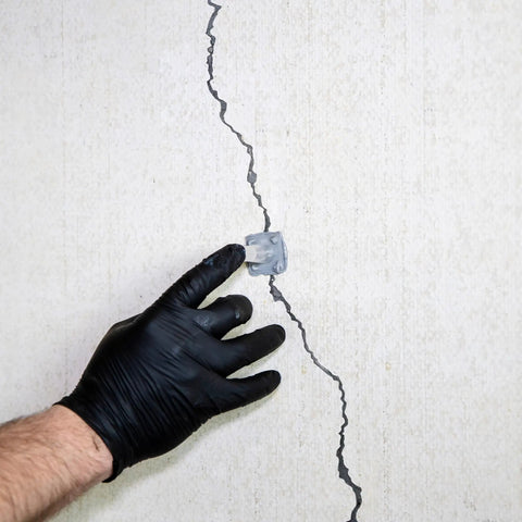 Applying DIY Friendly Pro Grade Concrete Crack Injection Kit For Foundations Walls And Basements 5 Feet Long Injectable Filler