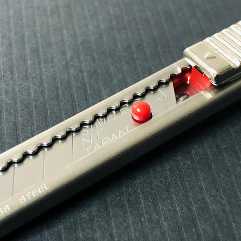 Auto Lock Stainless Steel Utility Knife With 9mm Blade Built In Snapper Pocket Clip Ambidextrous Tool For Pros And DIYers Rust Resistant