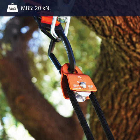 Micro Aluminum Side Swing Pulley With Cheeks For Backyard Zipline And Trolley 20kN Single Pulley on rope in outdoor use