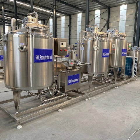 Heavy Duty Stainless Steel 500L Automatic Pasteurization Tank For Milk Juice Beverages with digital controls in a factory setting.