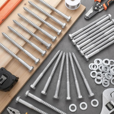 Bulk 50 Pack Half Inch By Six Inch Lag Screws With Washers Hot Dip Galvanized Heavy Duty Exterior Wood Screws on table