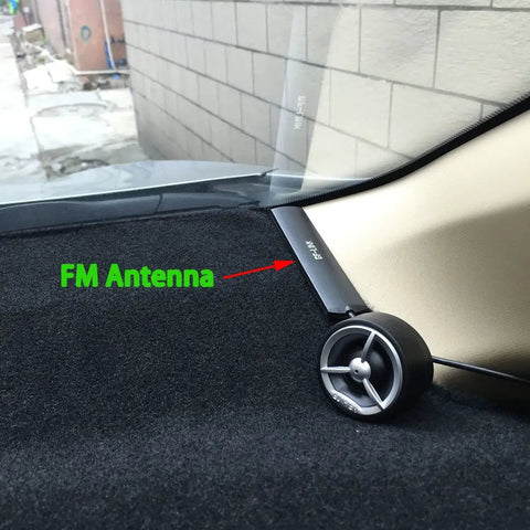 AM FM Hidden Windshield Antenna For Cars And Trucks, Ultra Slim Mini Car Radio Antenna with 10 Ft Cable mounted on dashboard