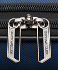 Close-up of expandable spinner luggage 31 inch zipper