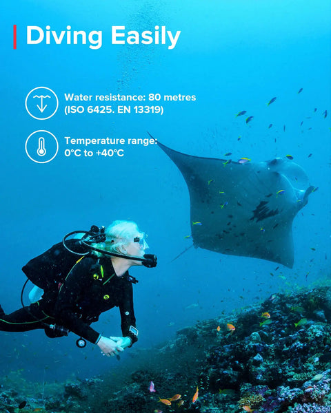 Diver using Compact Wrist Dive Computer With USB, Bright High Contrast Screen, Easy To Read Underwater And In Darkness