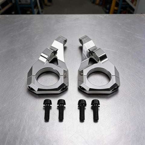 Beefy 31.8Mm CNC Aluminum Direct Mount Stem parts in silver finish for DH mountain bikes, showing dual clamp design with bolts