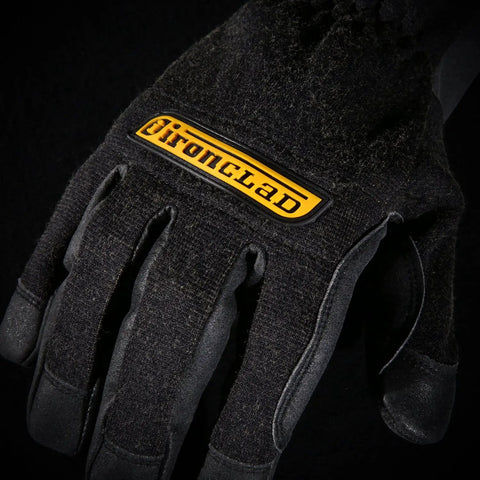Close-up of Heat Resistant Work Gloves With Kevlar Liner And HotShield Technology Reinforced Palm For Superior Heat And Cut Protection