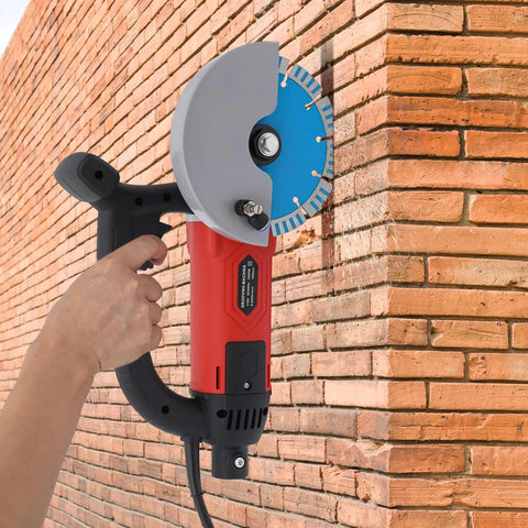 Professional 3000W Corded Circular Saw With Pure Copper Motor And 7000 RPM Water Cooled Wet Dry Cutting Machine cutting brick wall.
