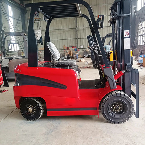 Heavy Duty Electric Forklift With Chain Drive Rock Solid For Supermarket And Workshop Pallet Stacking, red, side view in warehouse.