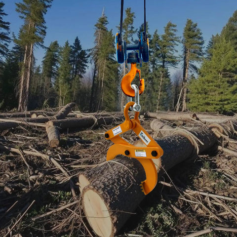 Heavy Duty Pallet Puller 1 Ton Capacity With 6 Inch Jaw Opening Rugged Pallet Clamp For Lifting Stump And Shrub Pulling Industrial Grade Steel Easy Grip Trusted Performance gripping a log in a forest